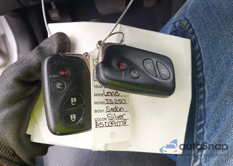 2010 Lexus Is from USA, damaged, VIN JTHCF5C29A5039078